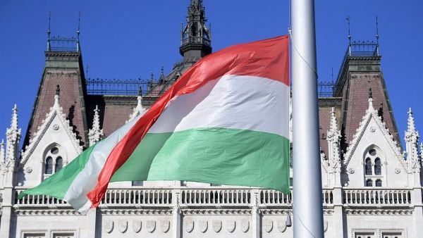 Haber | Macaristan`da cinsiyet deitirmek yasakland